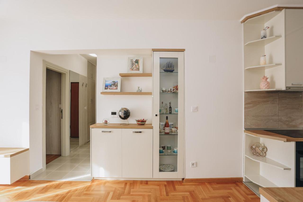 בודווה Apartments Viva Oliva מראה חיצוני תמונה